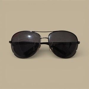 Classic Black Aviator Sunglasses